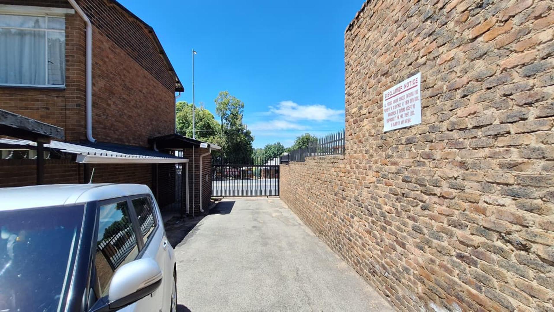 Front View of property in Lyndhurst