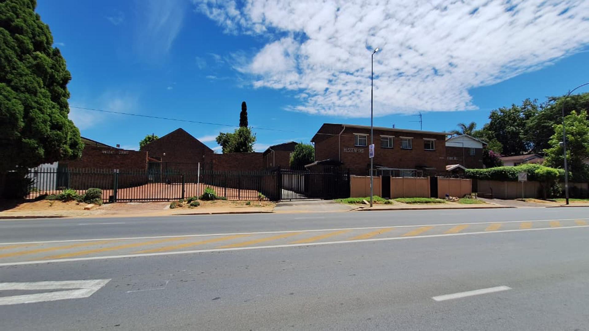 Front View of property in Lyndhurst