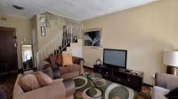 Lounges - 24 square meters of property in Lyndhurst