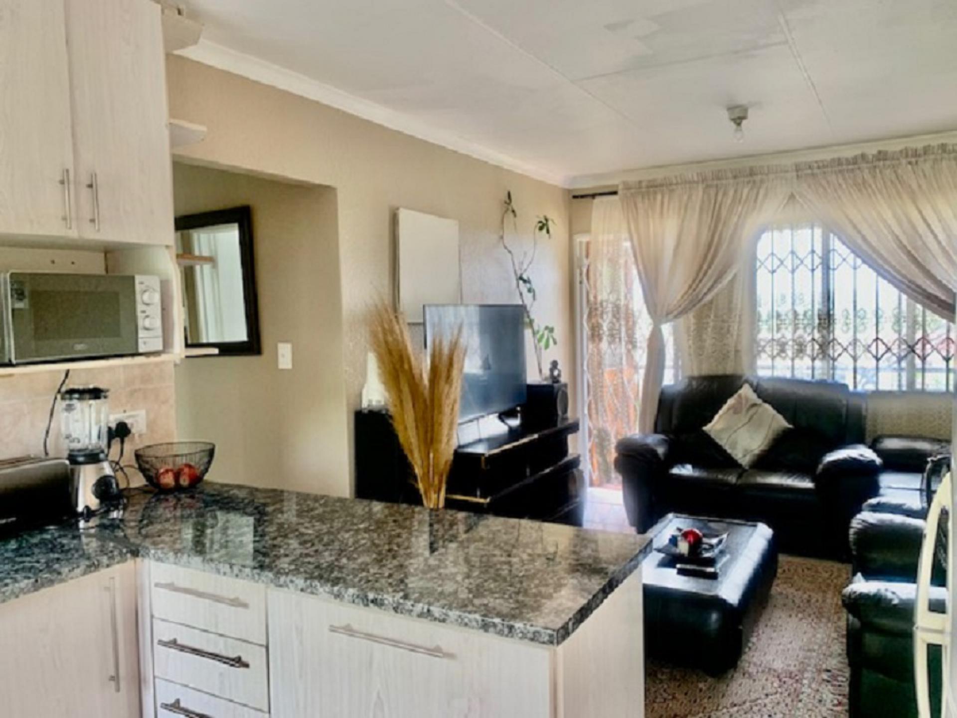  of property in Ormonde