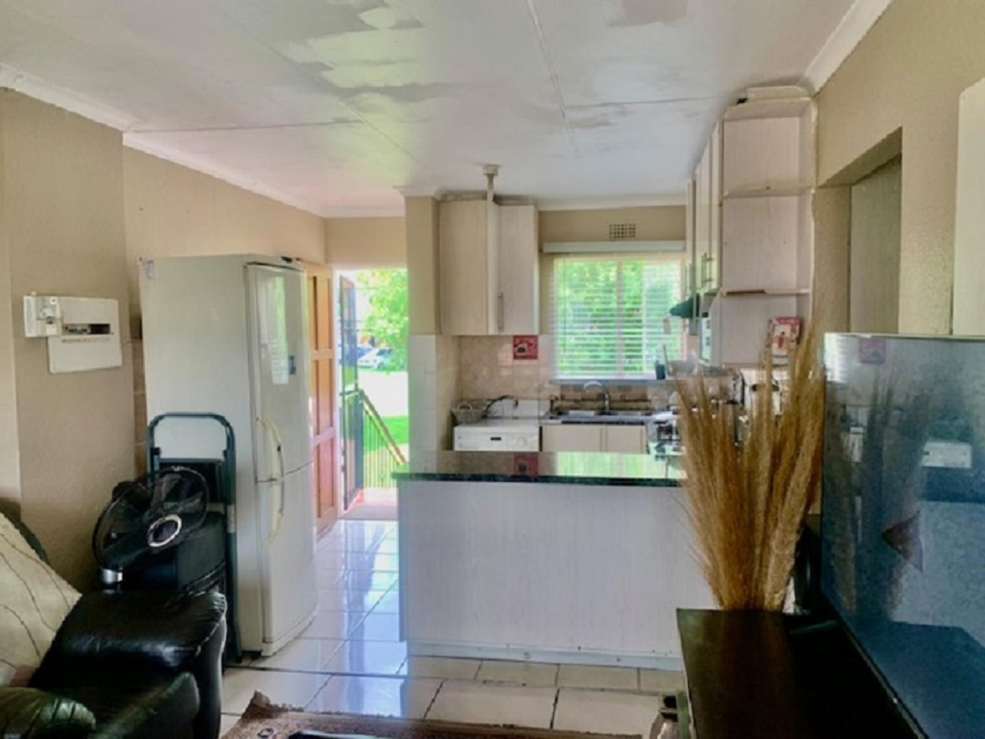  of property in Ormonde