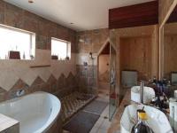  of property in Glenvista