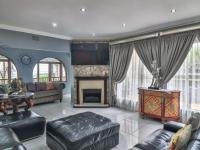  of property in Glenvista