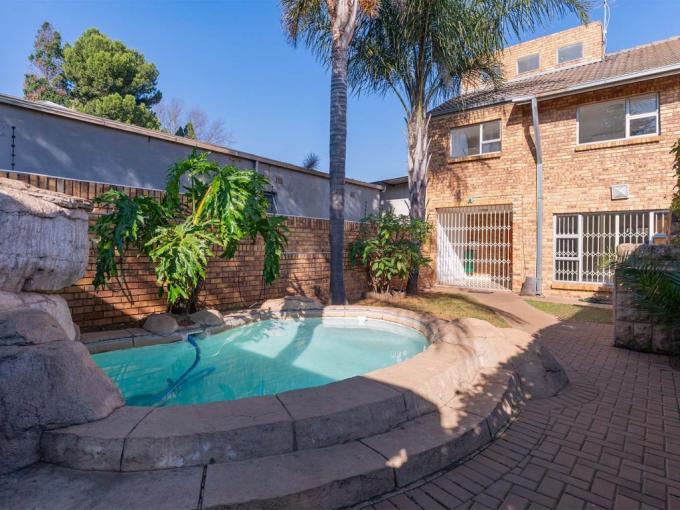 3 Bedroom House for Sale For Sale in Edenvale - MR704795
