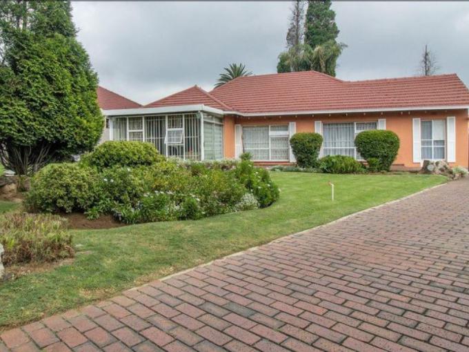 6 Bedroom House for Sale For Sale in Rewlatch - MR704804