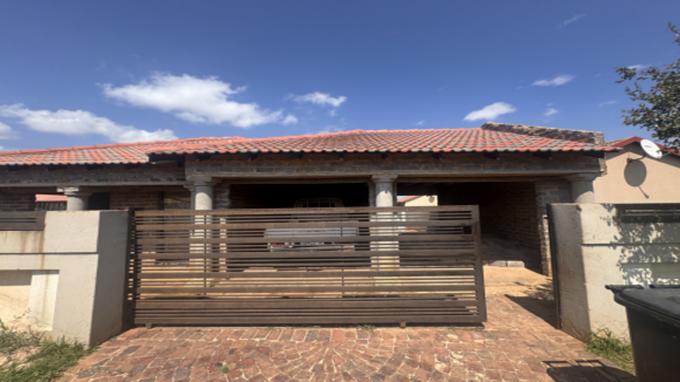 SA Home Loans Sale in Execution 3 Bedroom Freehold Residence for Sale in Alliance - MR704816