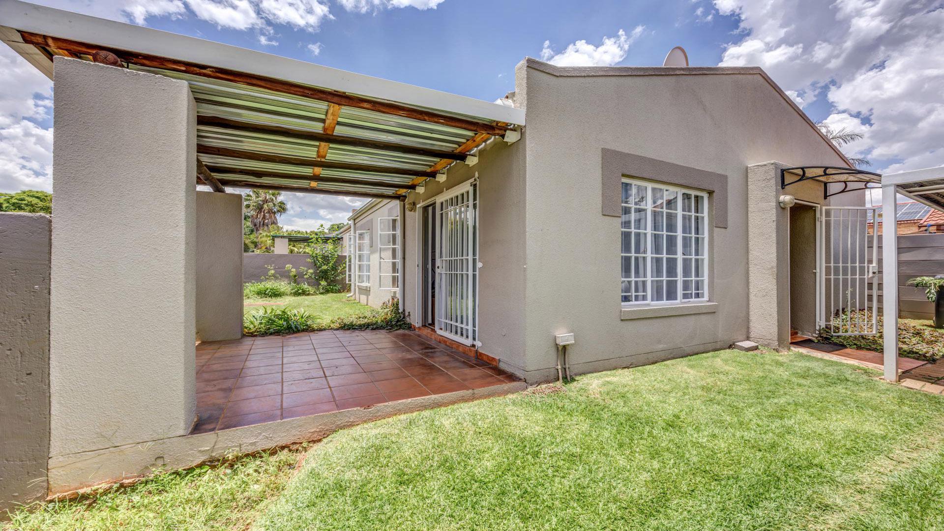 Front View of property in Fairlands