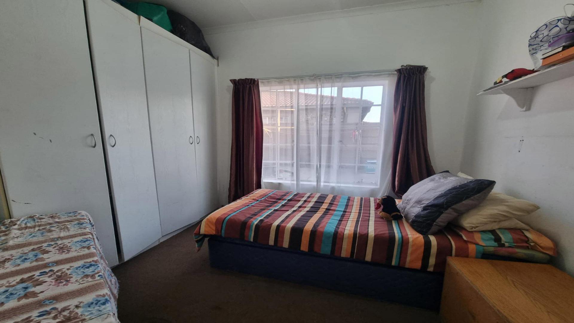 Bed Room 2 of property in Robinpark