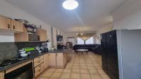 Kitchen of property in Robinpark