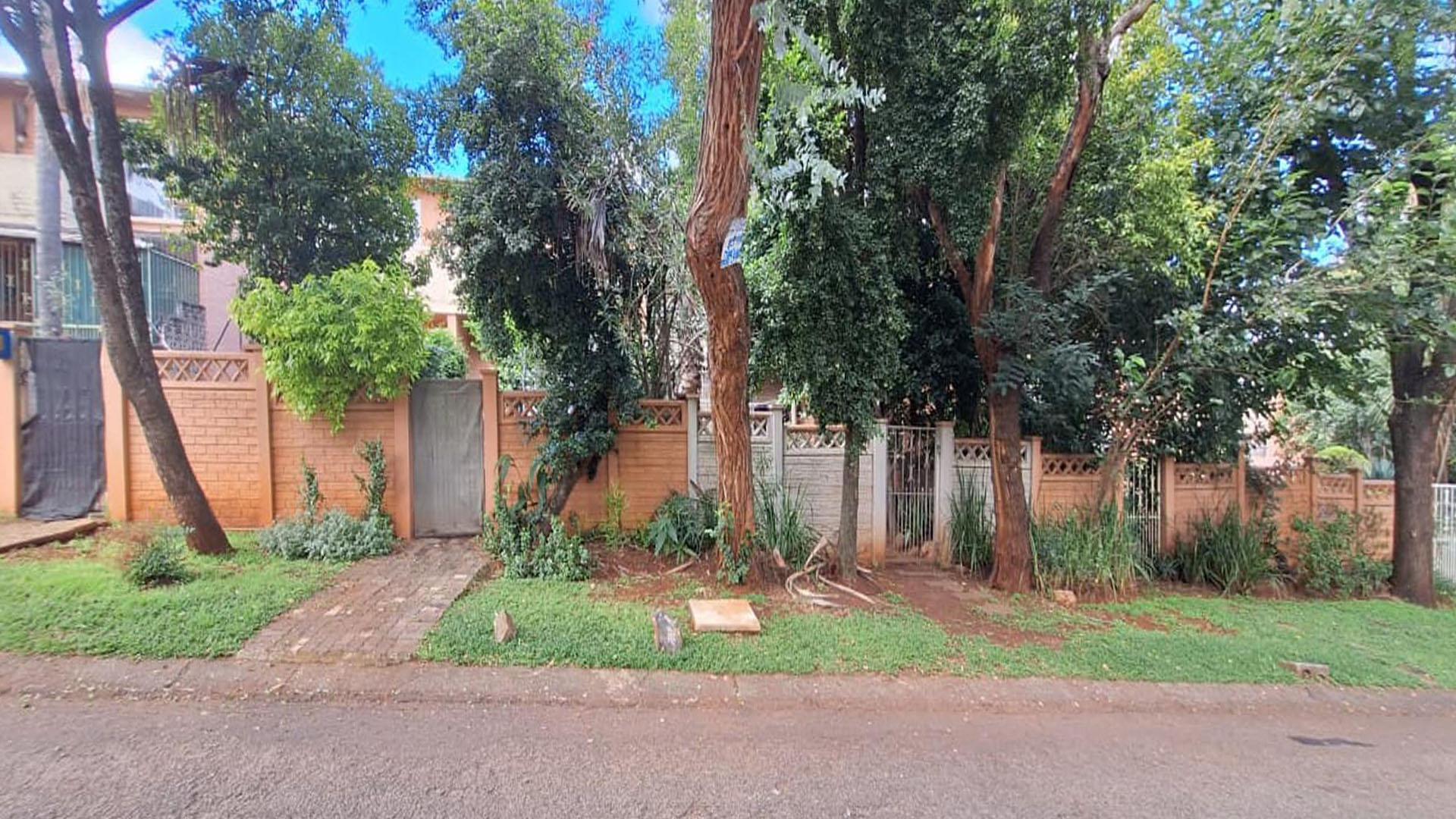 Front View of property in Windsor