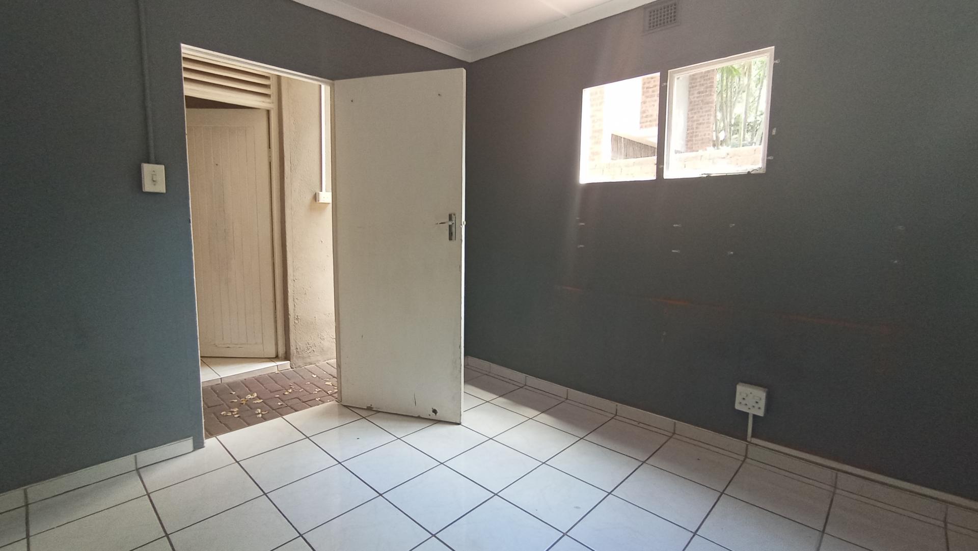 Staff Room - 15 square meters of property in Chiltern Hills