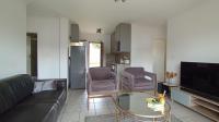 Lounges - 13 square meters of property in Monavoni