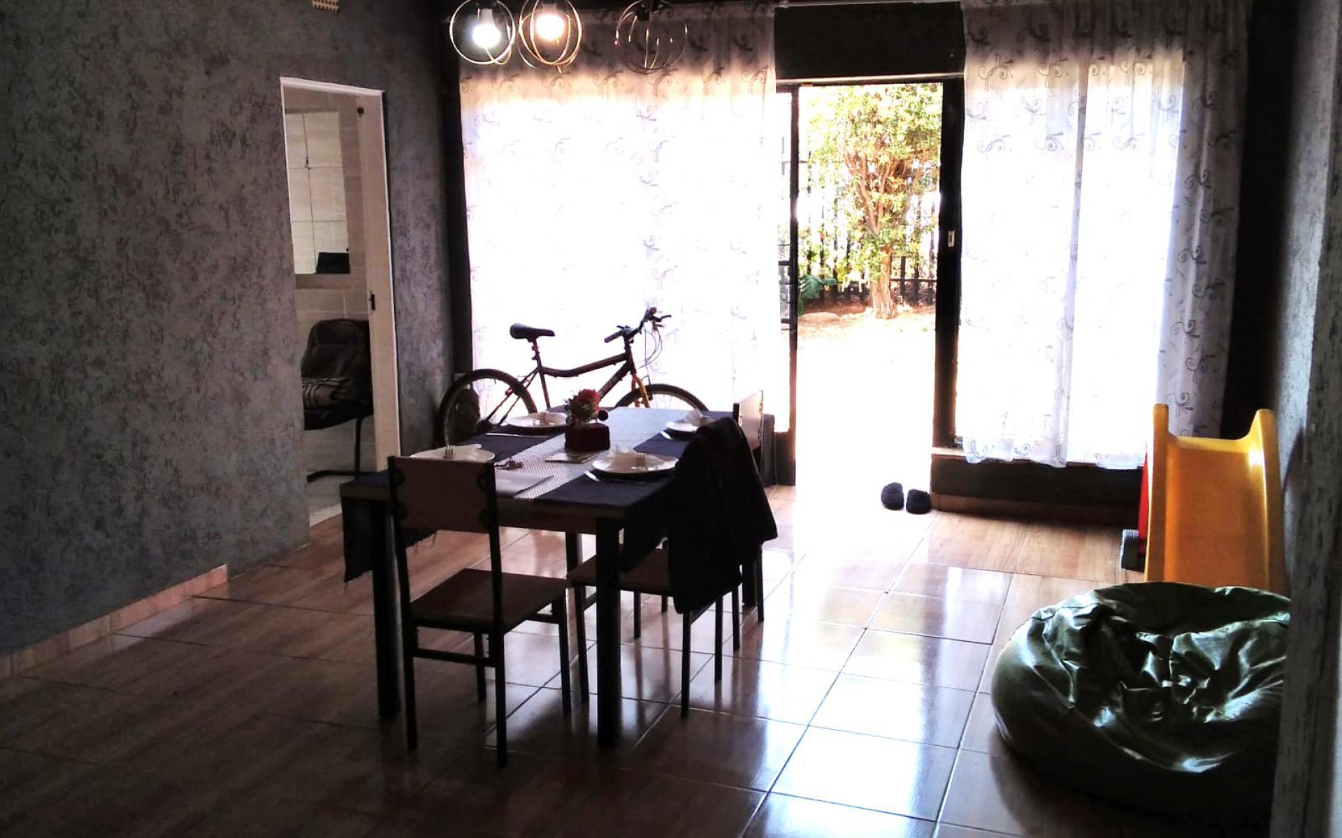 Dining Room - 22 square meters of property in Sophiatown