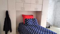 Bed Room 2 - 15 square meters of property in Sophiatown