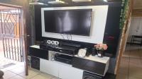 Lounges - 11 square meters of property in Watervalspruit (Vaal)