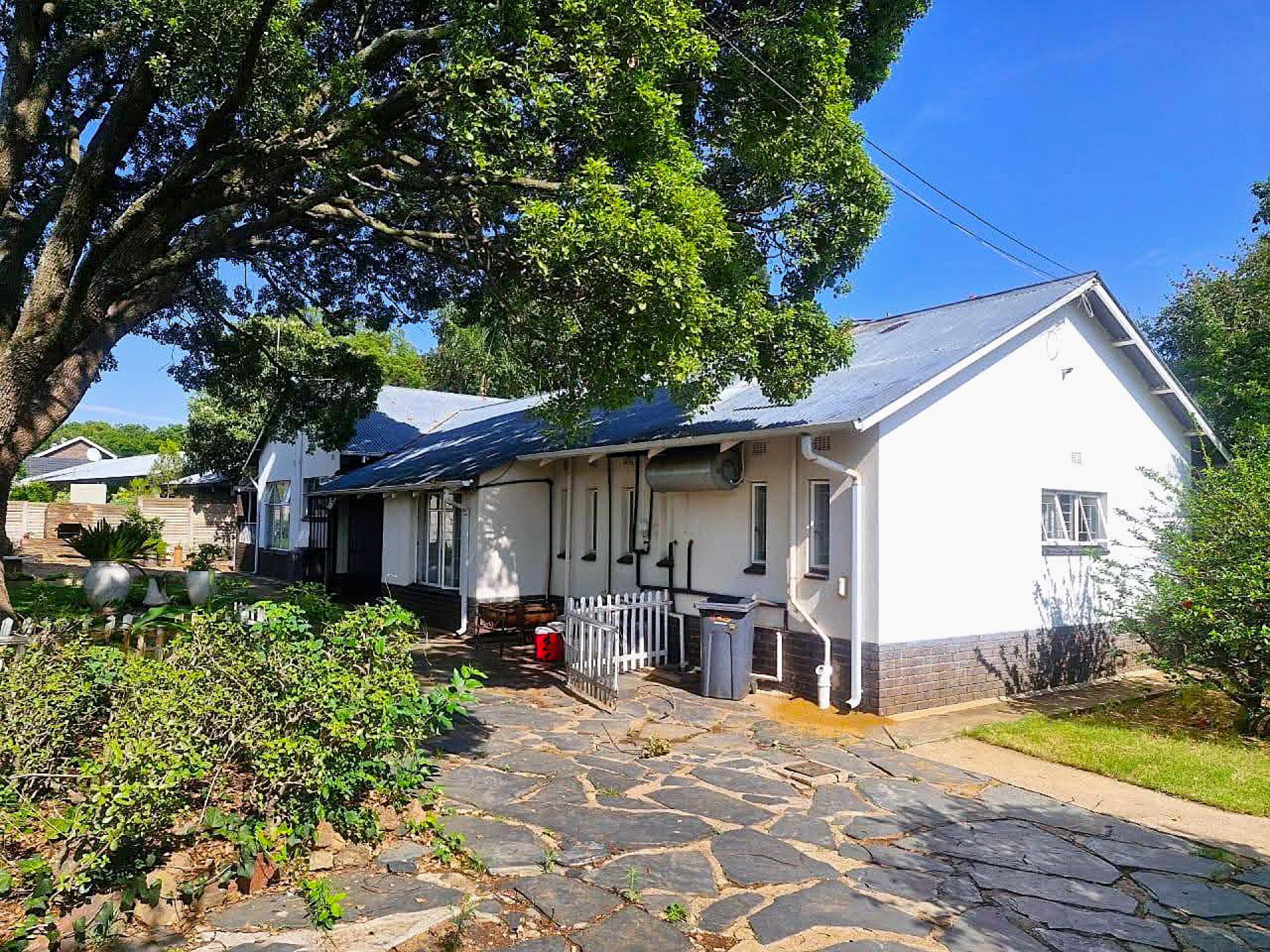  of property in Queenswood