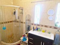  of property in Queenswood