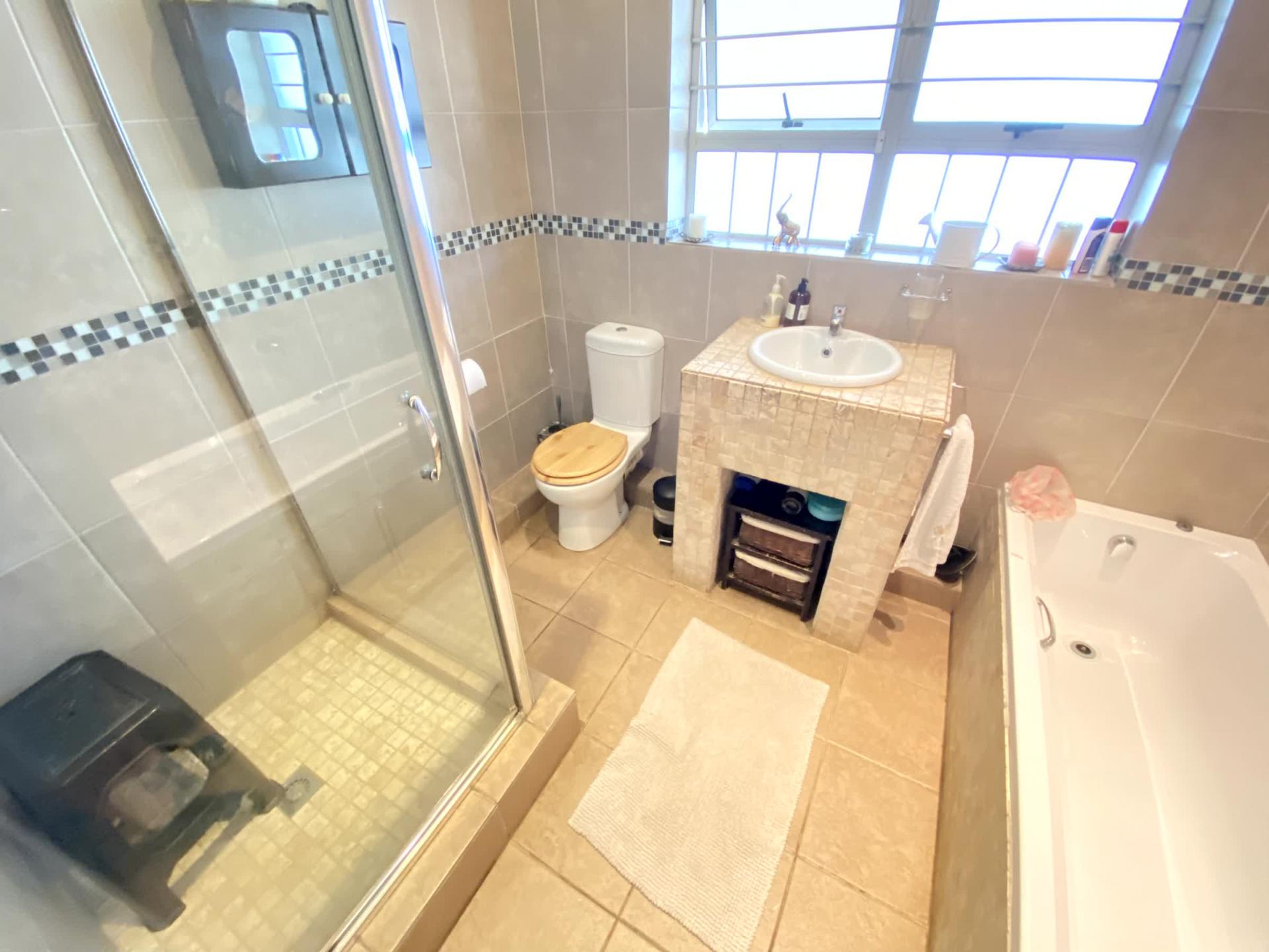  of property in Yellowwood Park 