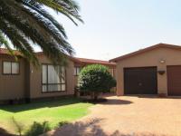  of property in Klippoortjie AH