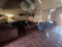  of property in Mayberry Park