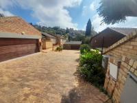  of property in Glenvista