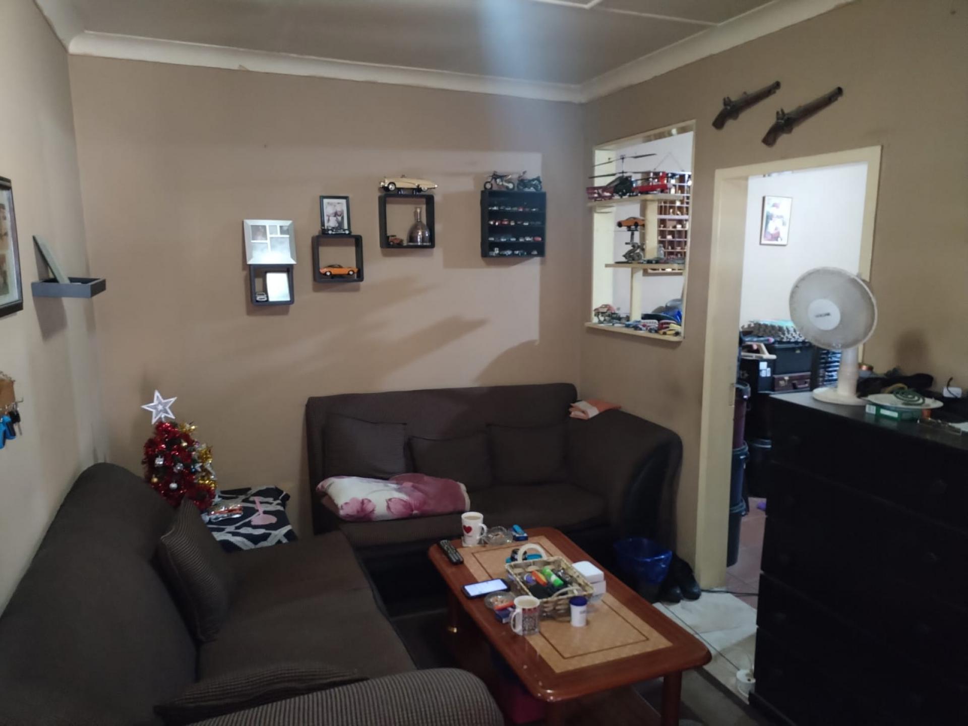  of property in Primrose