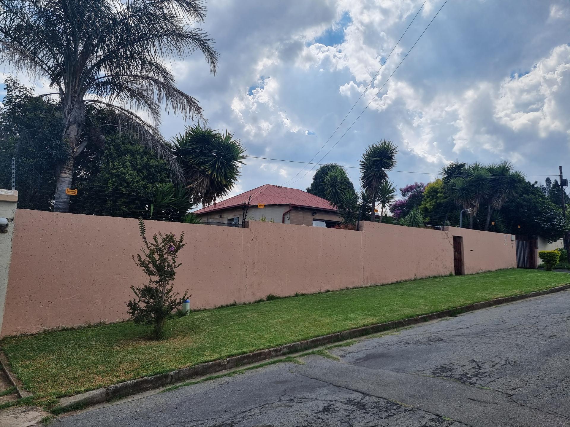  of property in Primrose