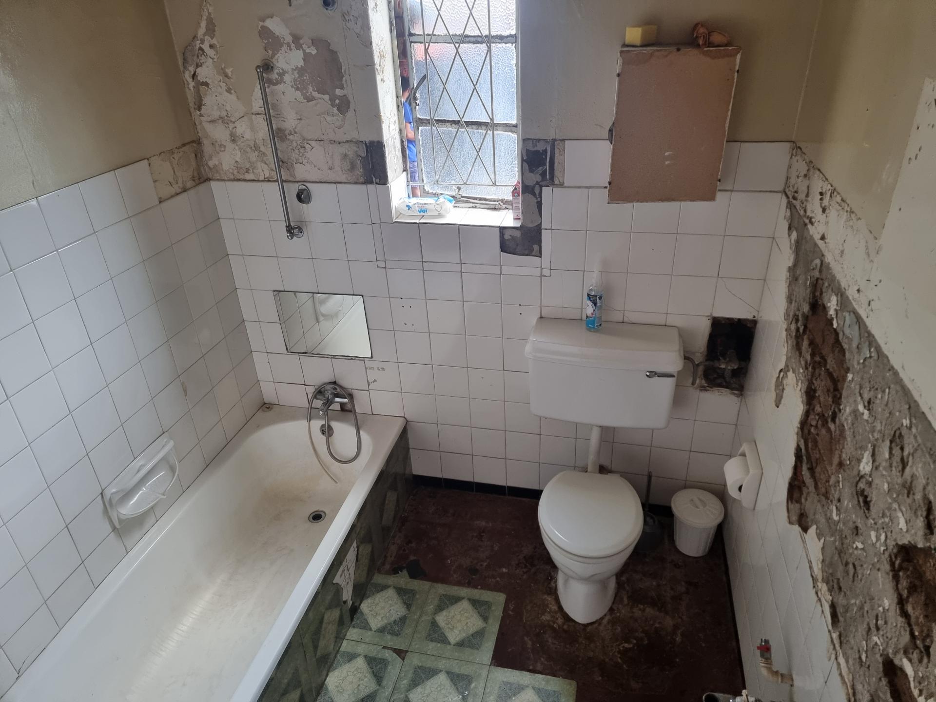  of property in Primrose