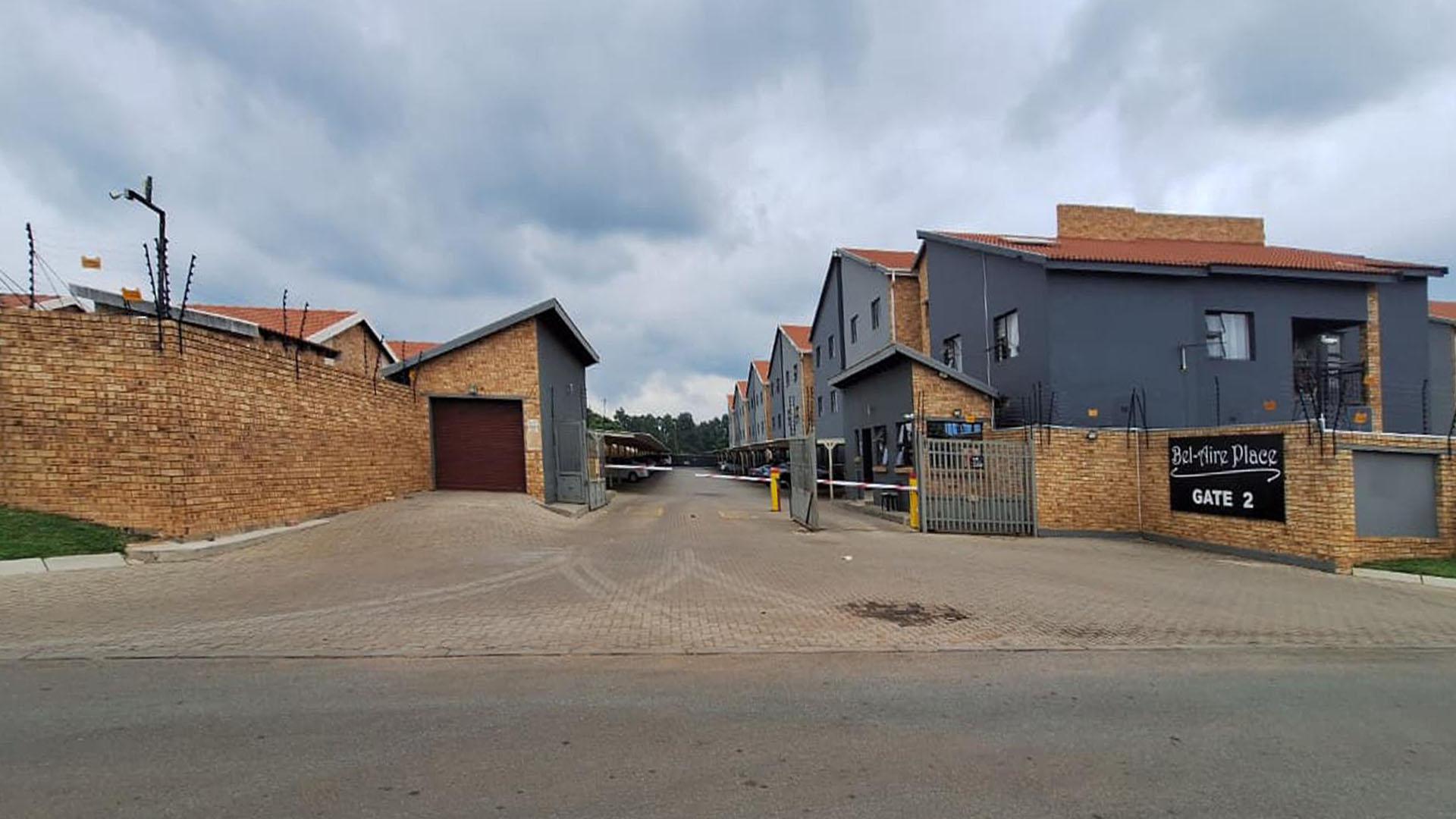 Front View of property in Brentwood Park AH