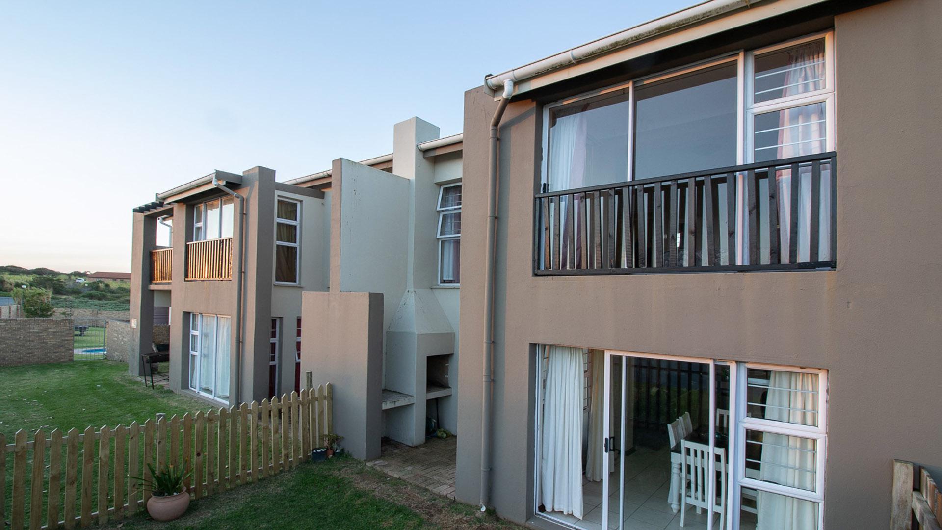 Front View of property in Port Alfred