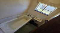 Bathroom 1 of property in Evander