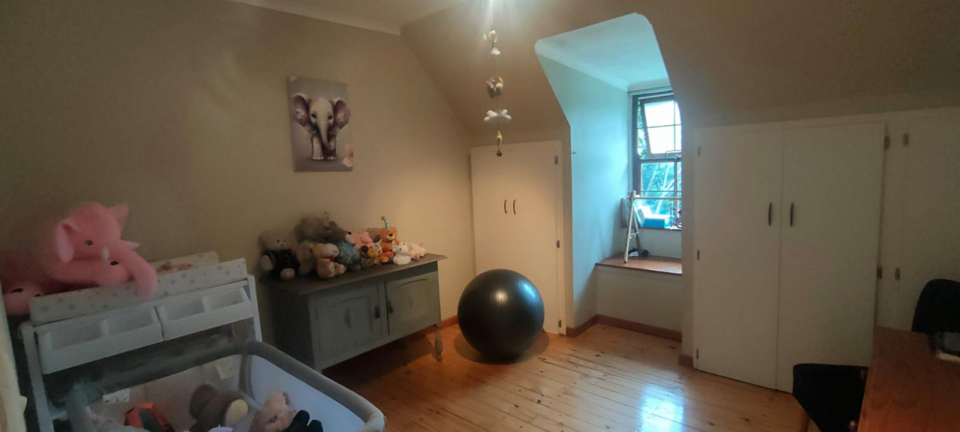  of property in Crestholme