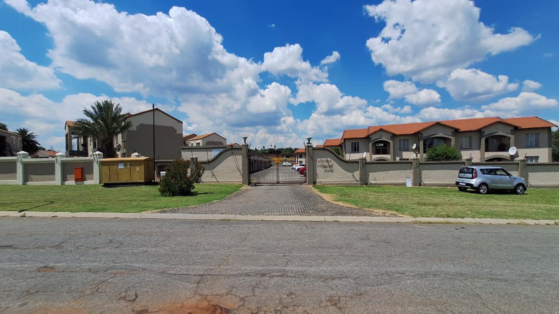 Front View of property in Dalpark