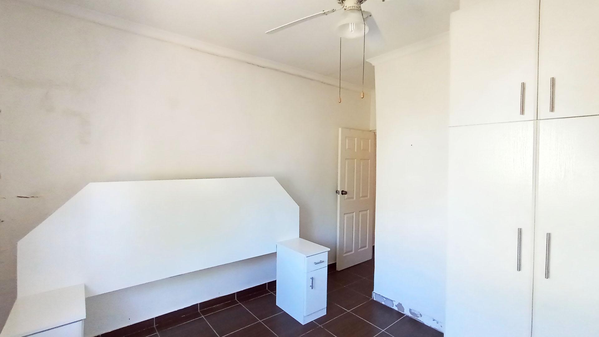 Main Bedroom - 14 square meters of property in Moorton