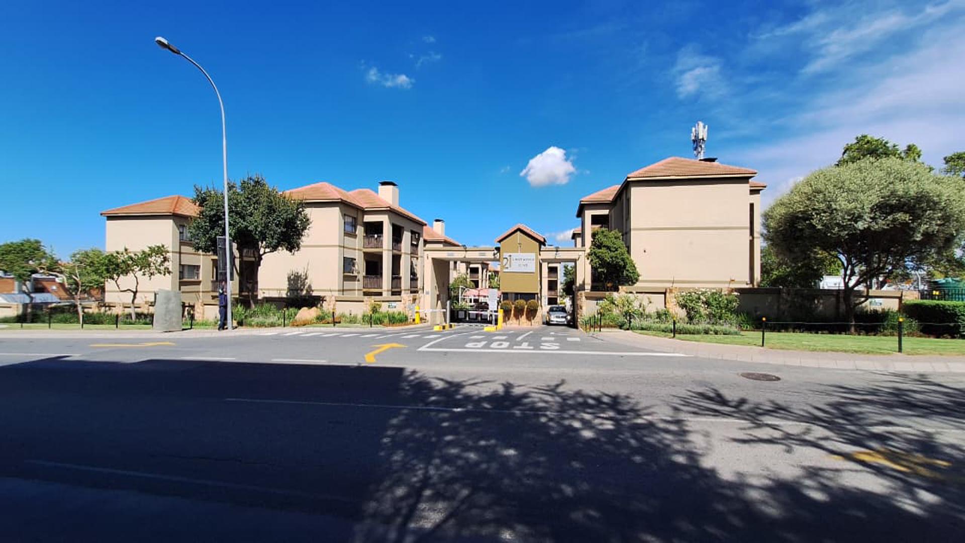 Front View of property in Lone Hill