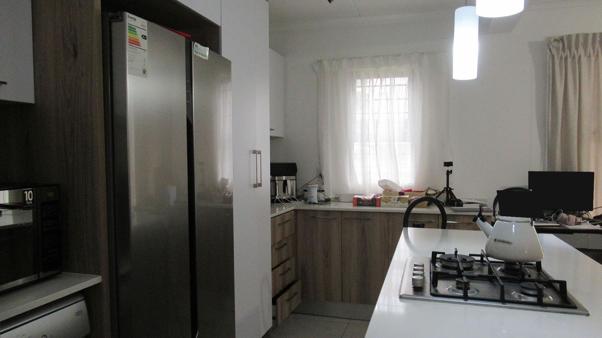 Kitchen - 14 square meters of property in Westlake View
