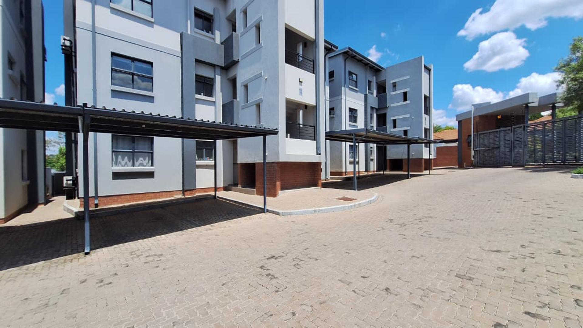 Front View of property in Lone Hill