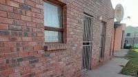 3 Bedroom 1 Bathroom House for Sale for sale in Motherwell 3