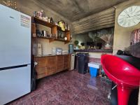  of property in Mayberry Park