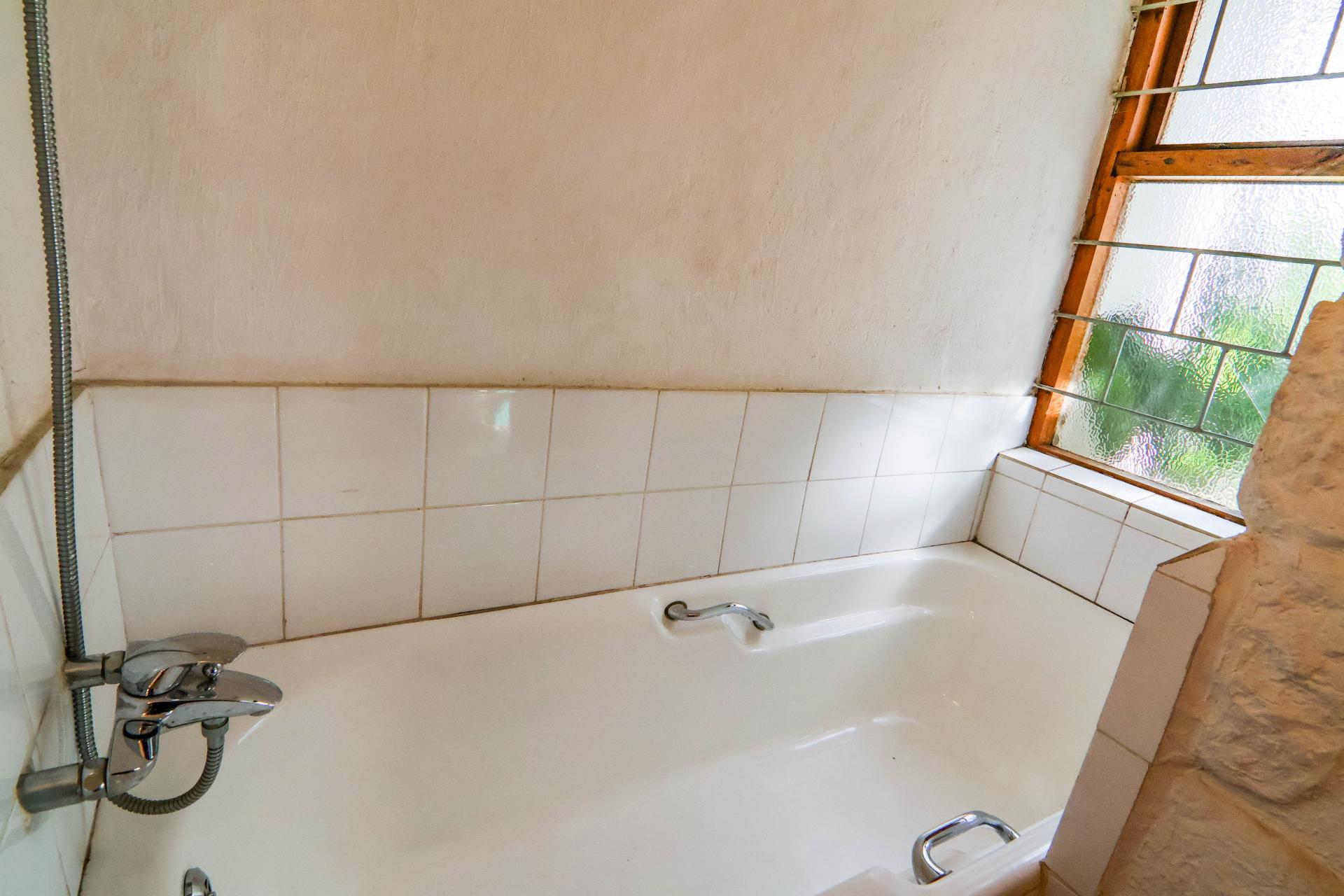  of property in Thatchfield