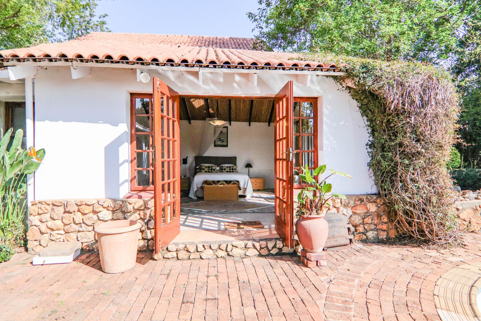  of property in Thatchfield