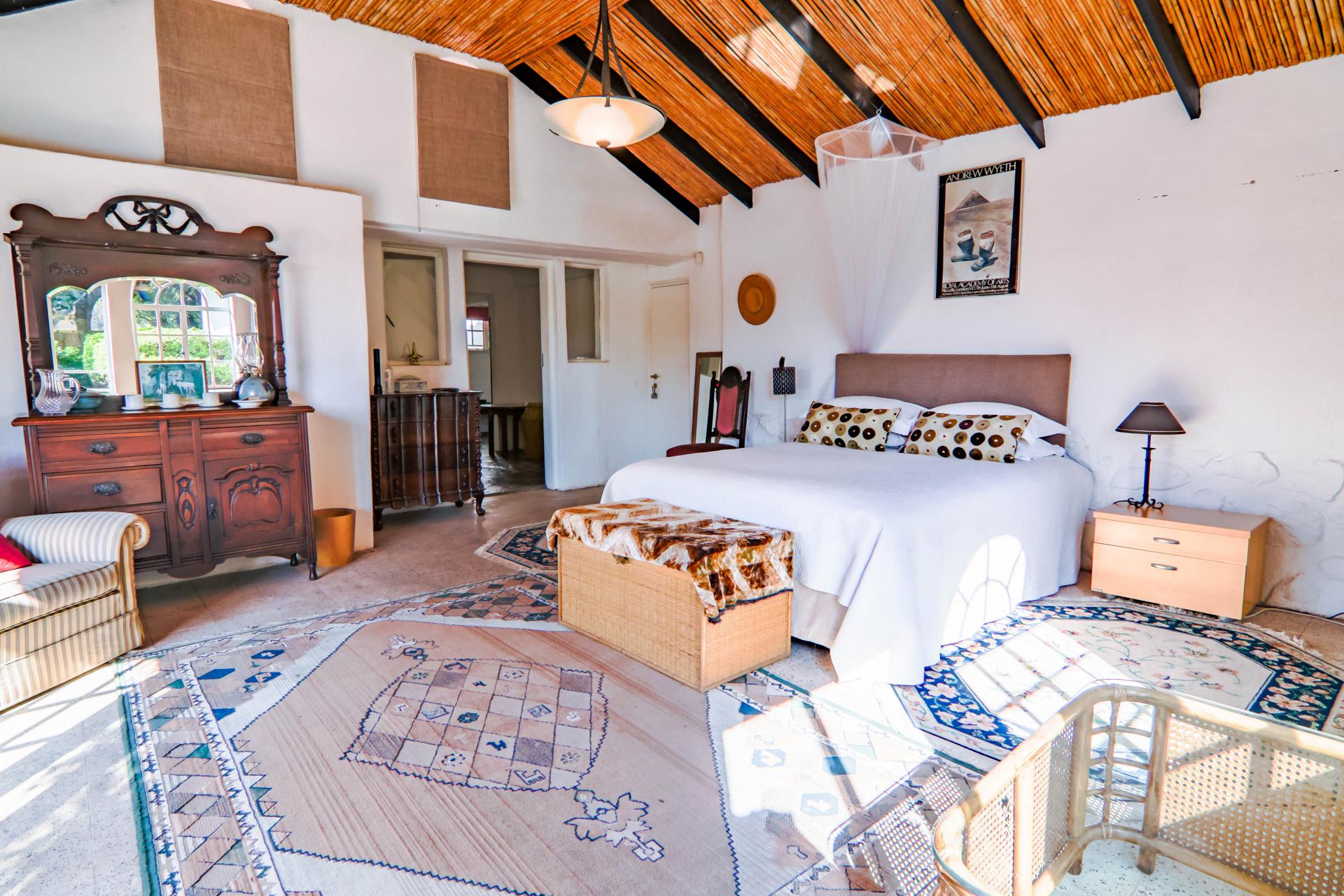  of property in Thatchfield