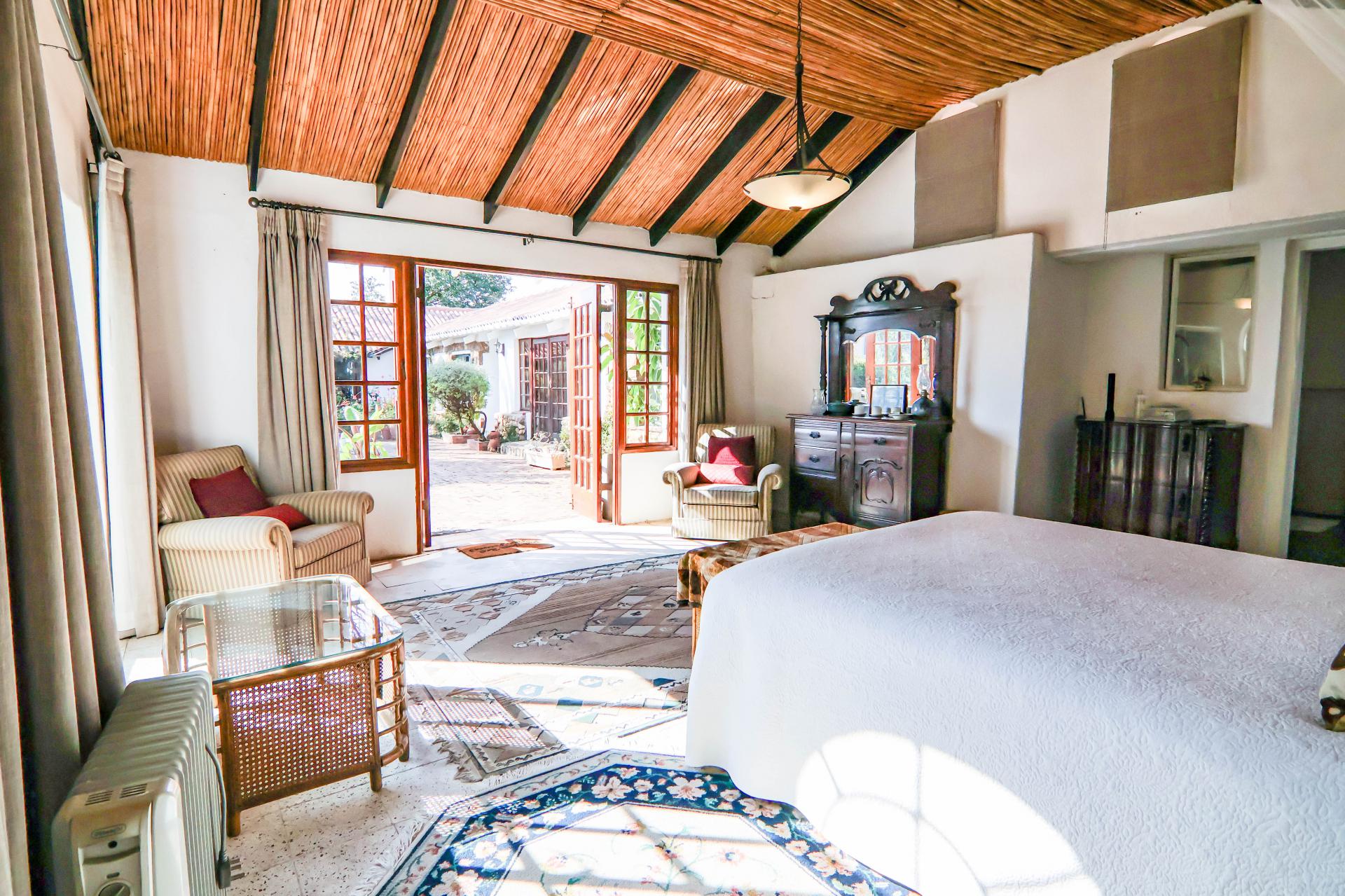  of property in Thatchfield