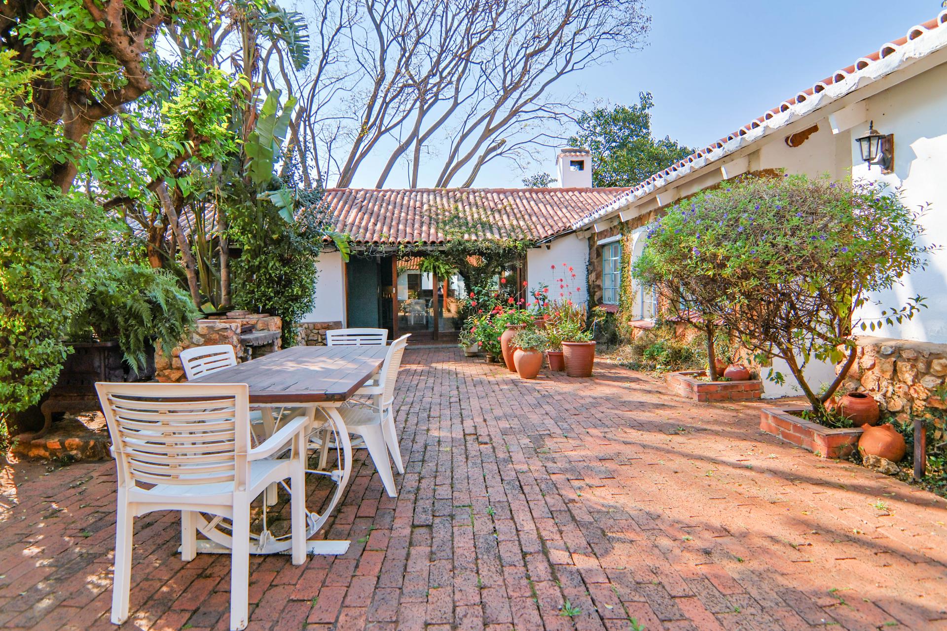  of property in Thatchfield