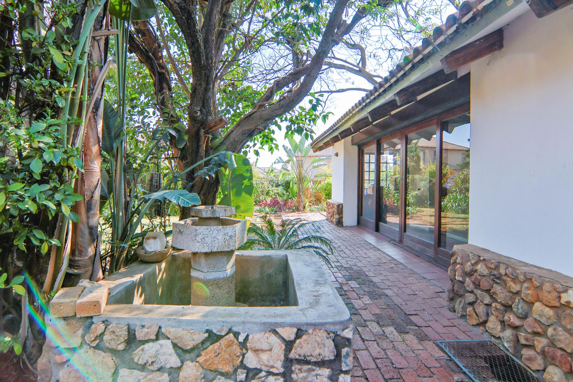  of property in Thatchfield