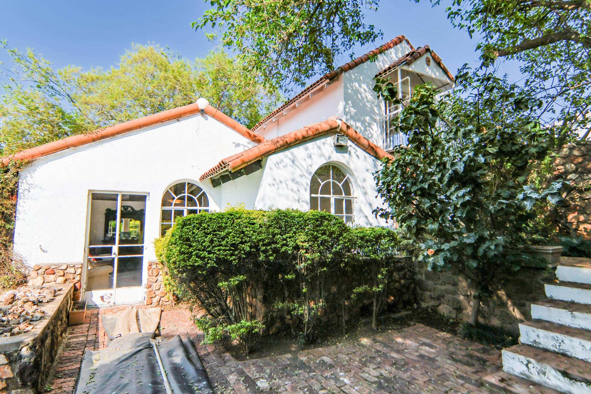  of property in Thatchfield