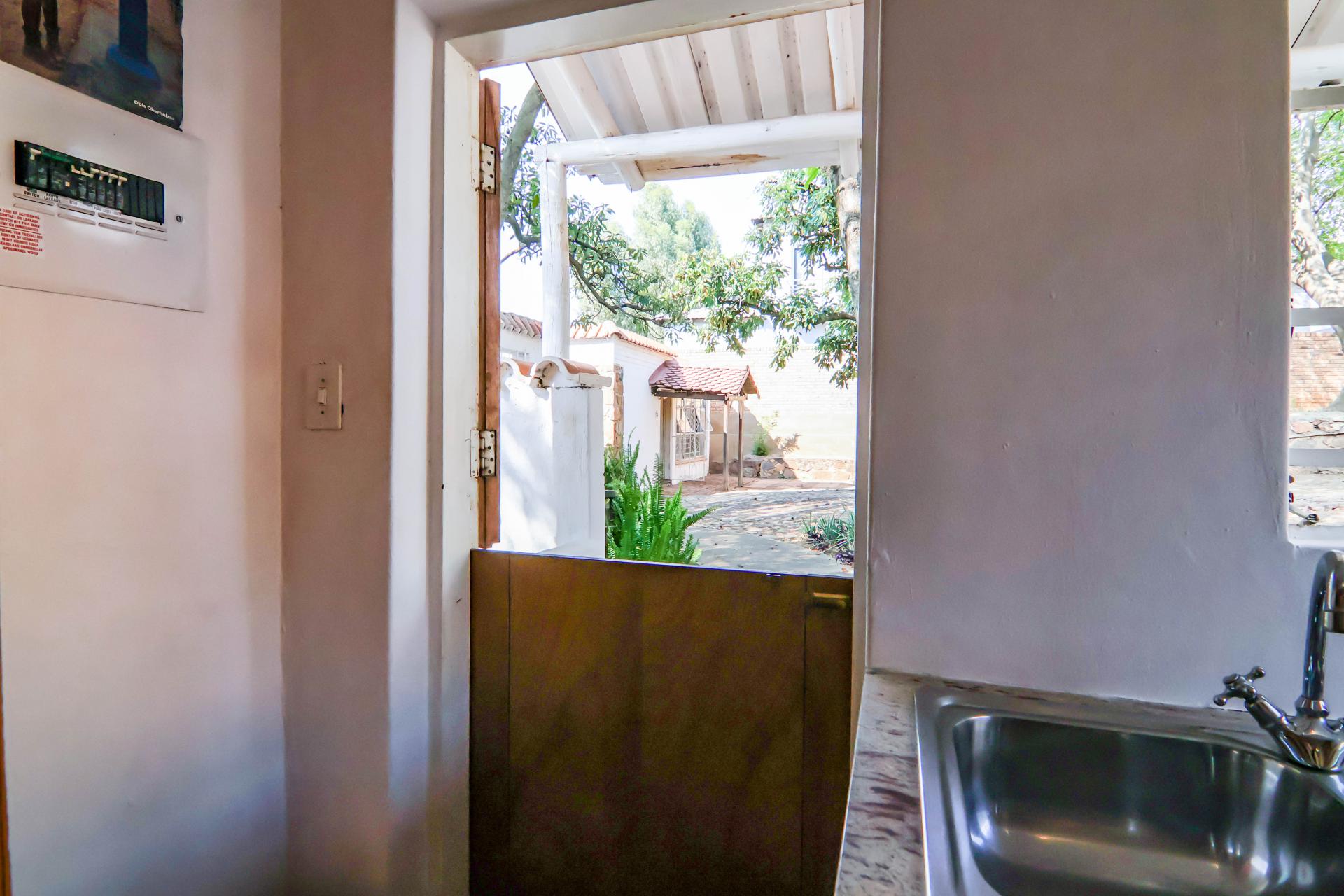  of property in Thatchfield