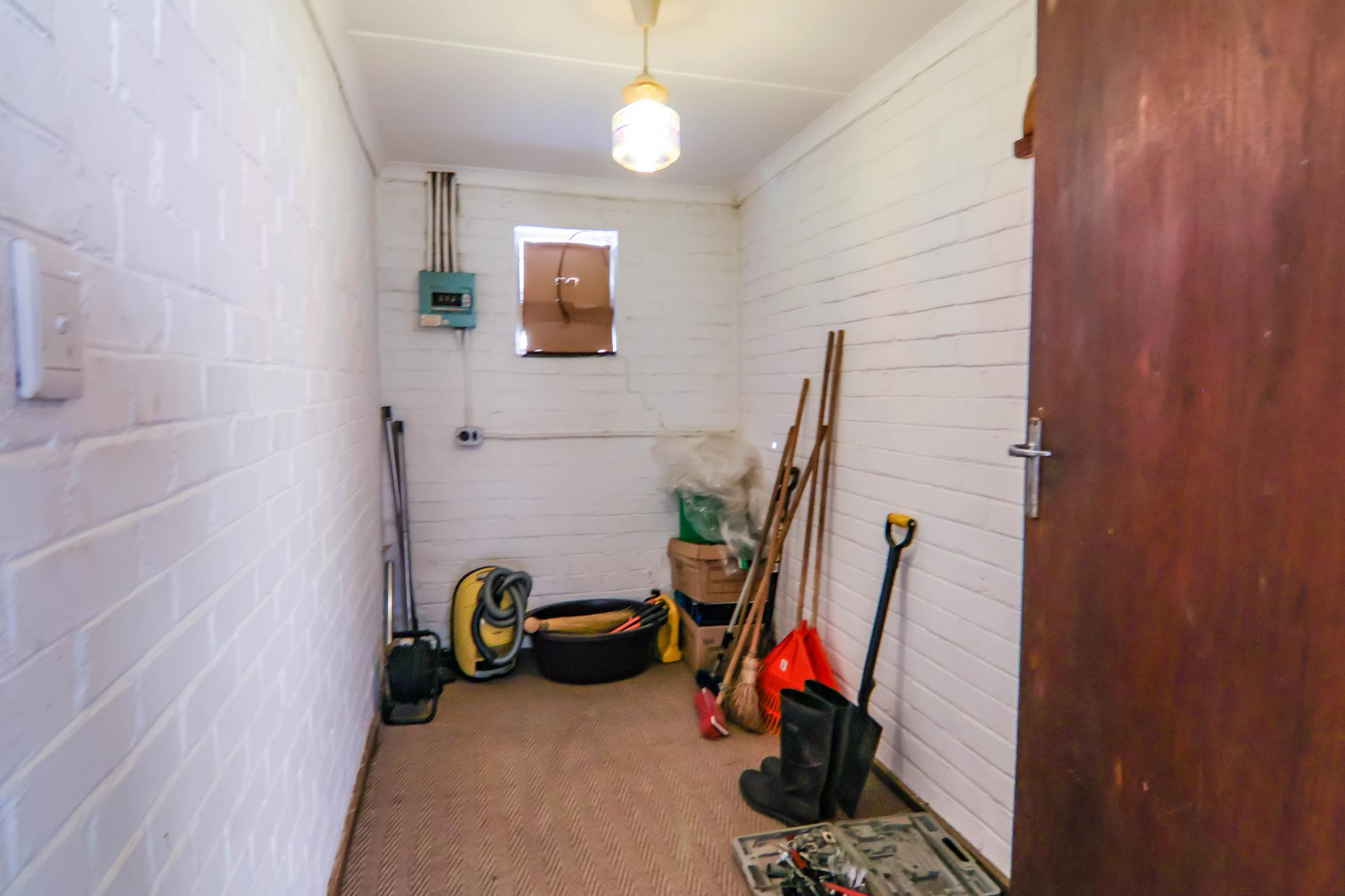  of property in Thatchfield