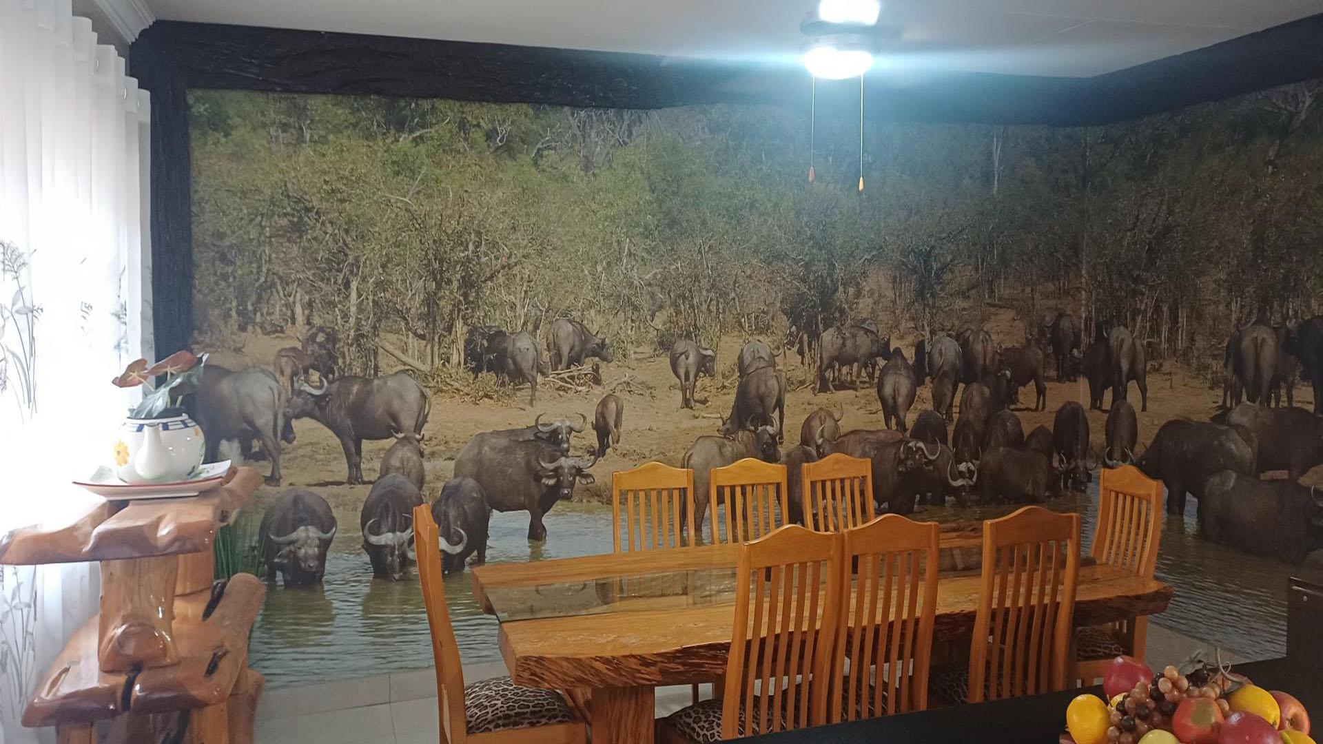 Dining Room of property in Sinoville