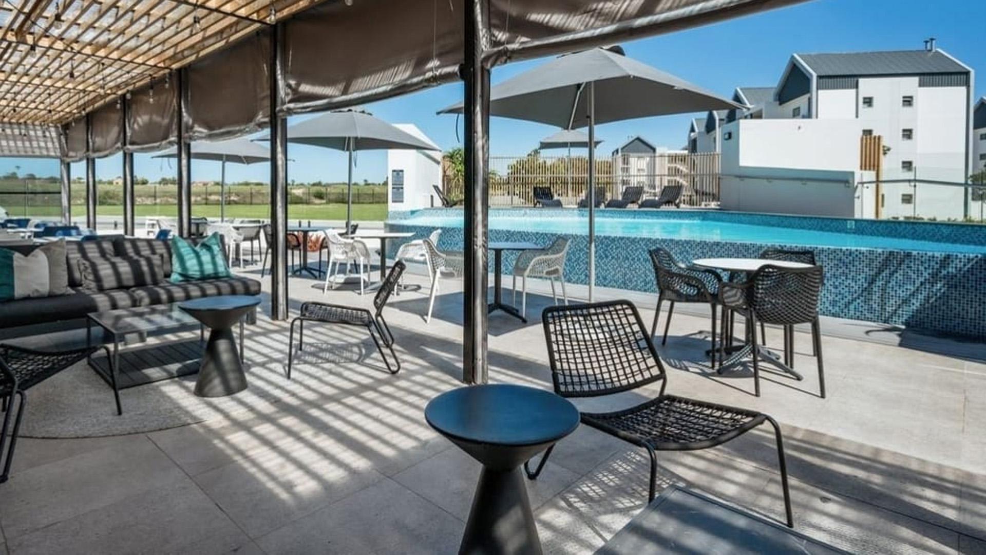 Entertainment of property in Summerstrand